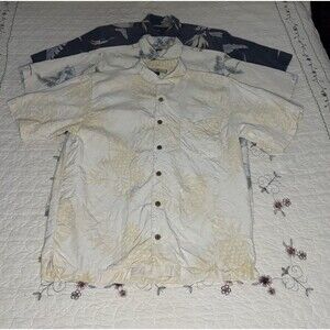 Lot of 3 Tommy Bahama Mens Silk‎ Hawaiian Shirts Small Floral Camp Button Up